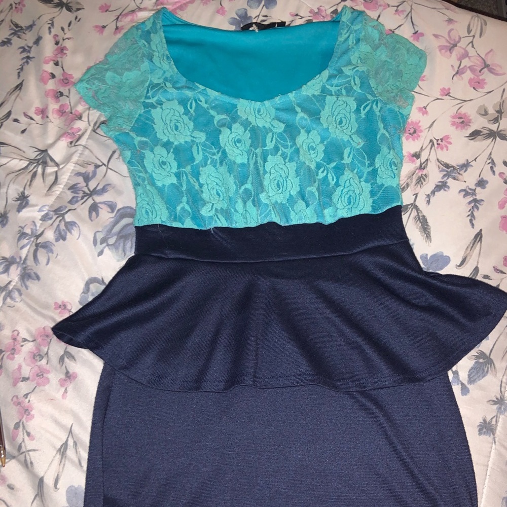 Blue Dress - Picture 1 of 2